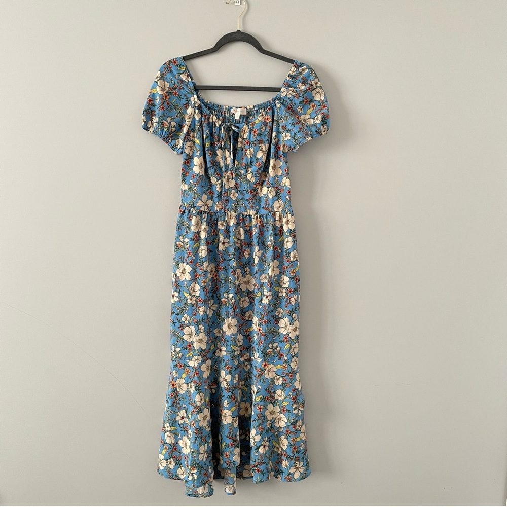 Monteau Los Angeles Floral Dress